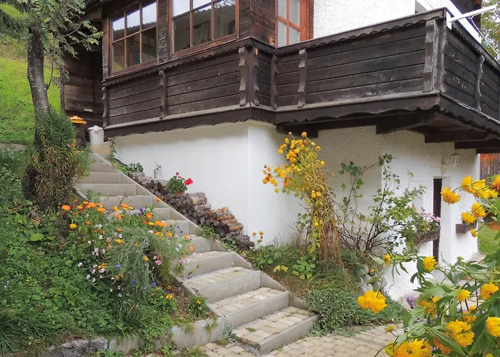 In בית נופש *